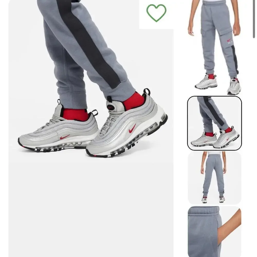 Nike Big Kids Air Standard-Fit Fleece Sportswear Club Cargo Jogger Pants.